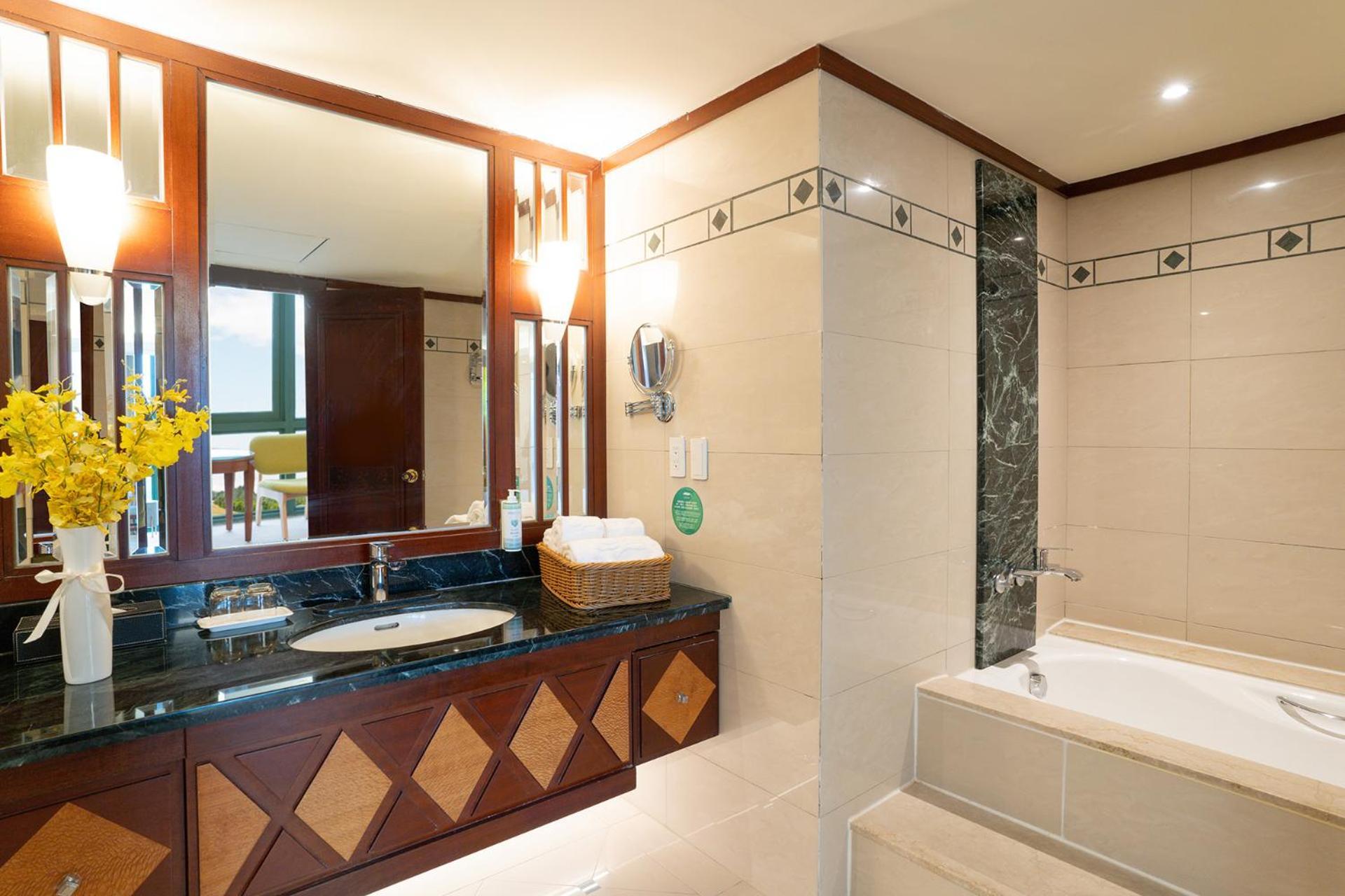 Formosan Naruwan Hotel T'ai-tung Exterior foto Bathroom